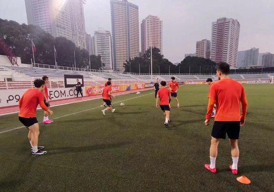 成年人在线播放视频