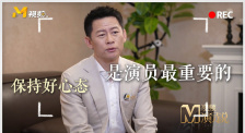 美女打屁屁内裤都脱了